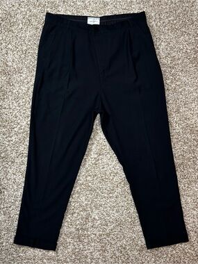 Your Neighbors Pleated Dress Pants